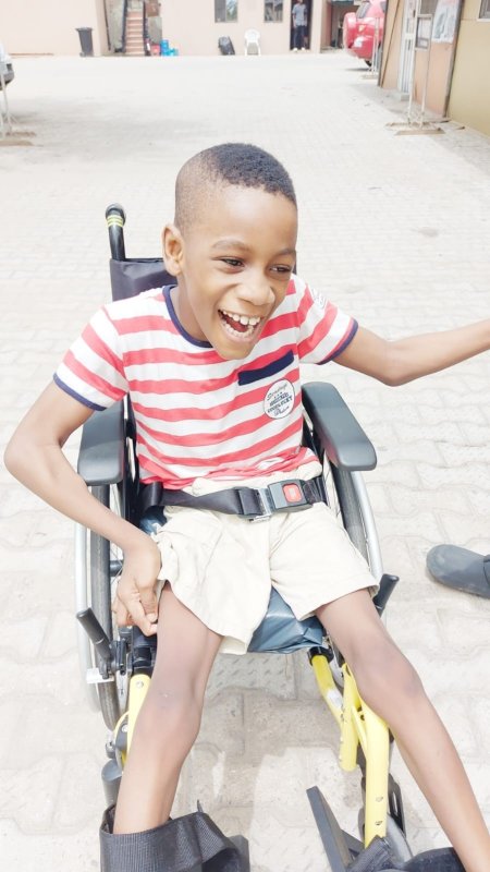 Adeola_age8_speech_diff_leg_issues_since_age2